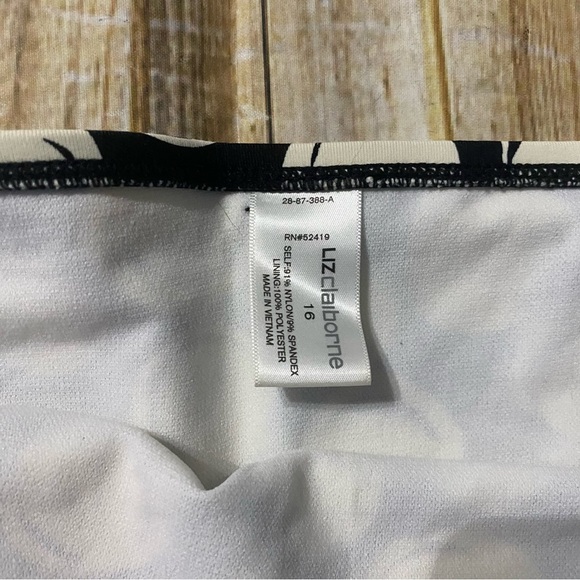 Liz Claiborne Tankini Black Cream Polka Dot Swimsuit - Picture 4 of 7